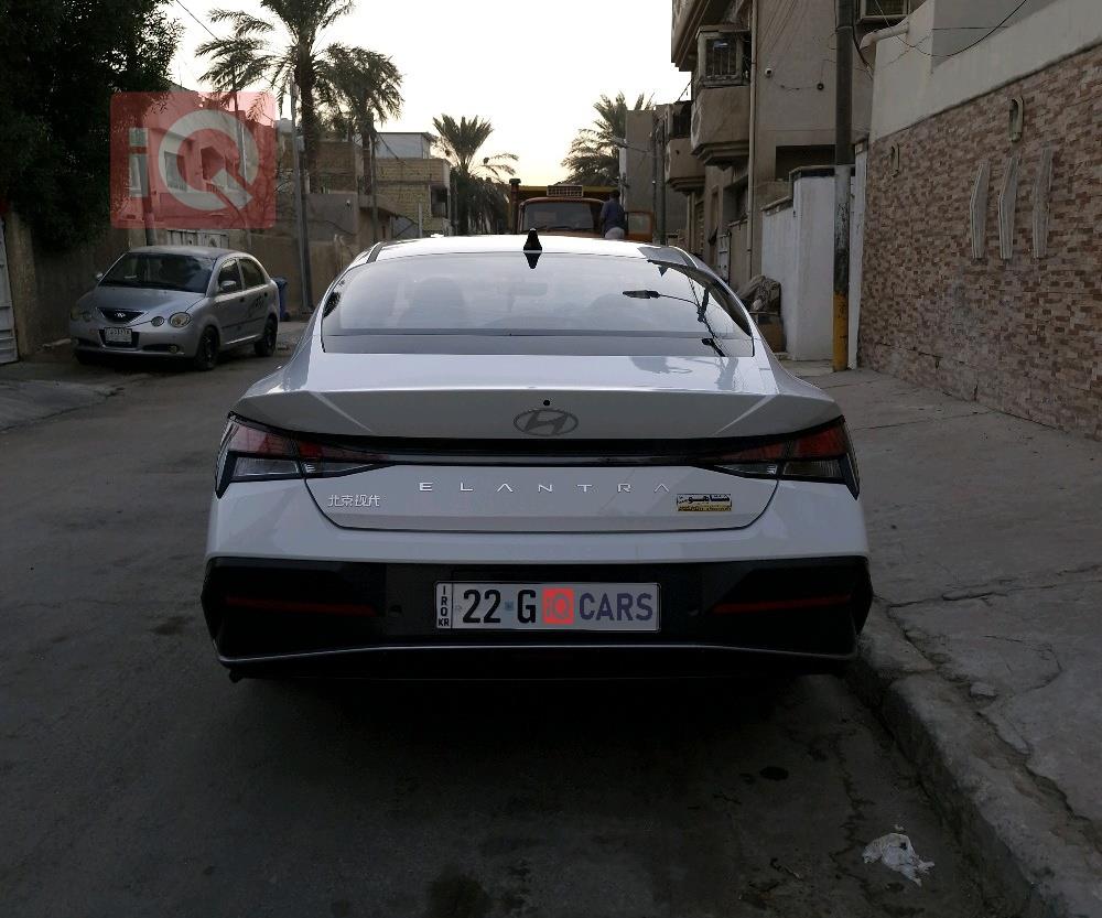 هيونداي النترا